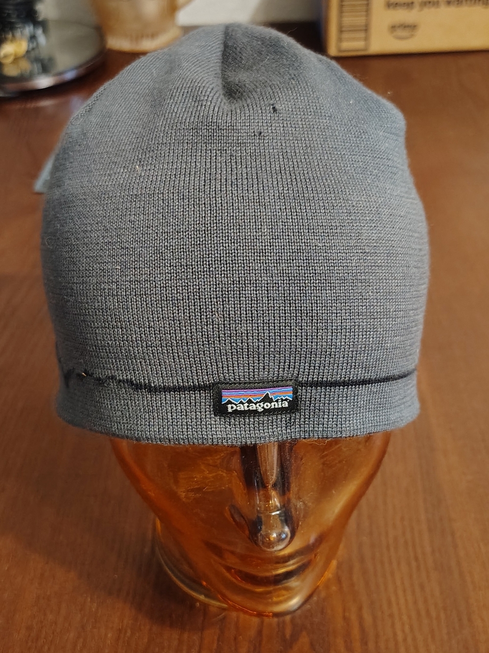 Patagonia Gray Knit Beanie with Logo Patch
